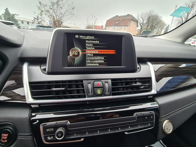 BMW 218 Salon PL Navi Skóra Grzane Fotele Xenon Ring 2xPDC El.Klapa Sensory