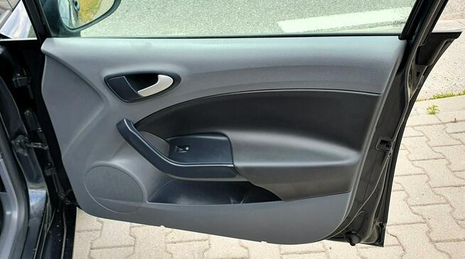 Seat Ibiza Bardzo dobre MPI/Bardzo zadbany/Tempomat/Czujniki parkowania