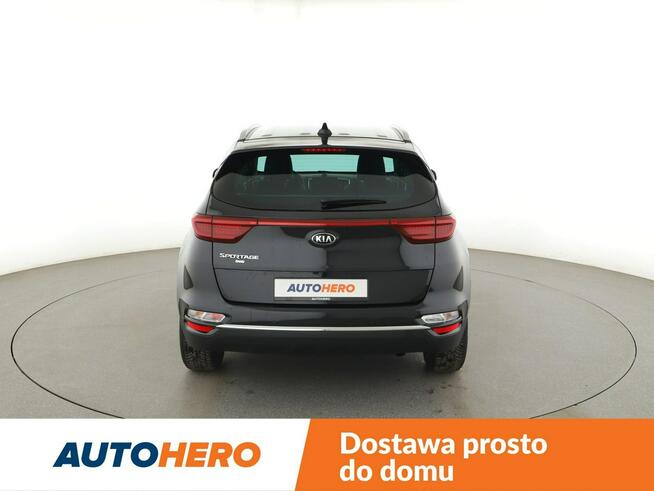 Kia Sportage Niski przebieg Serwis ASO Navi Kamera cofania Klimatyzacja Podgrzewane