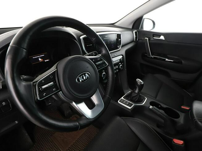 Kia Sportage Niski przebieg Serwis ASO Navi Kamera cofania Klimatyzacja Podgrzewane