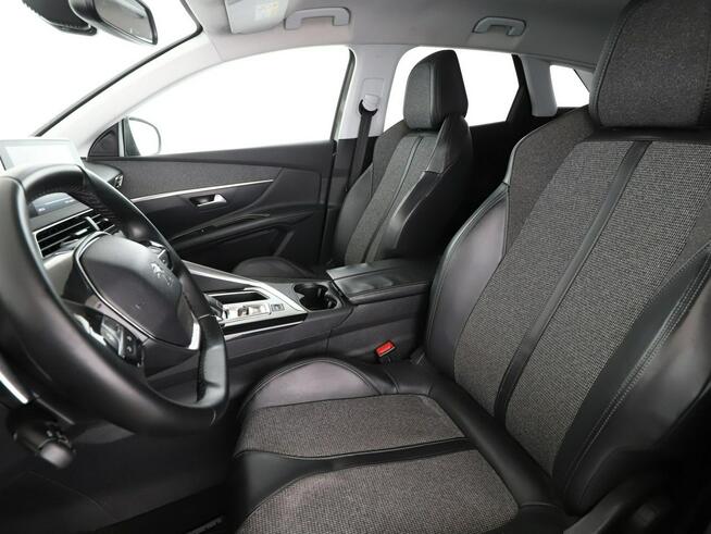 Peugeot 3008 automat navi virtual cocpit półskóra klima auto kamera i czujniki park