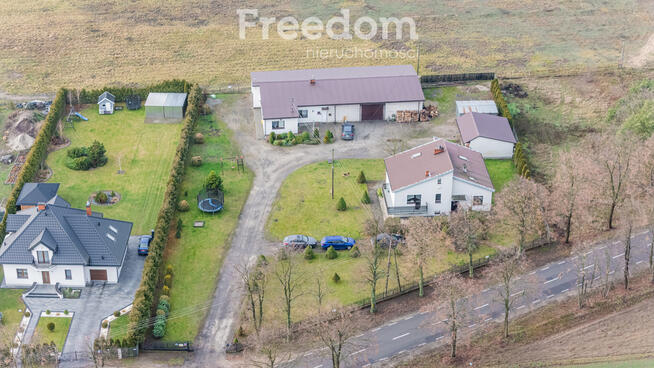 Przestronny dom z dużą działką pod Warszawą