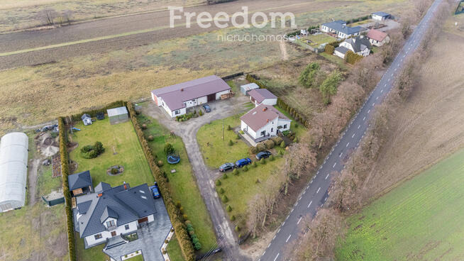 Przestronny dom z dużą działką pod Warszawą