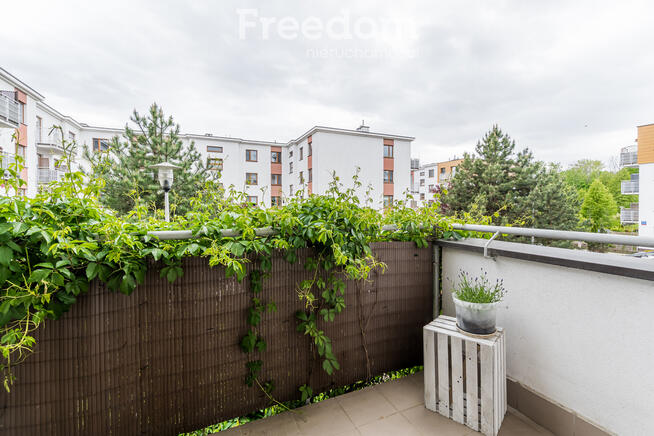 Okazja 3-pokoje W-wa miejsce w garażu GRATIS