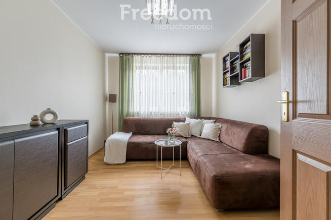 Okazja dom+drugi gratis pod W-wą stan idealny.