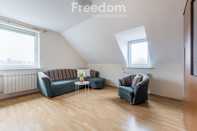 Okazja dom+drugi gratis pod W-wą stan idealny.