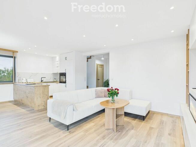 Komfortowy dom z widokiem w świetnej lokalizacji.