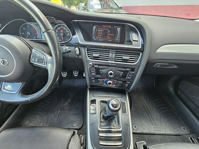 Audi A4 model 2015 ,biała perła, bezwypadkowy , serwiowany, led, hak