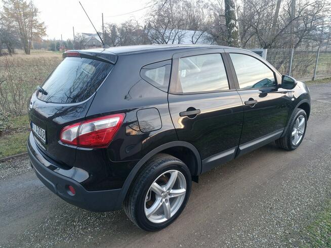 Nissan Qashqai 1.6 + LPG nowa butla nowy rozrząd ładne opony hamulce 2 klucze