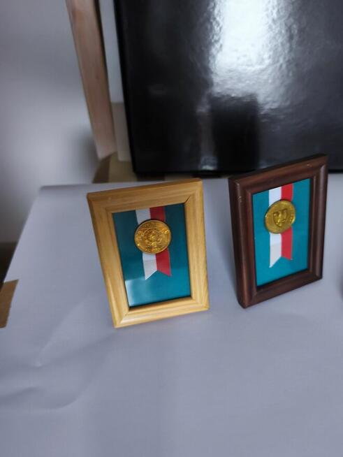 Patriotyczny prezent za granice