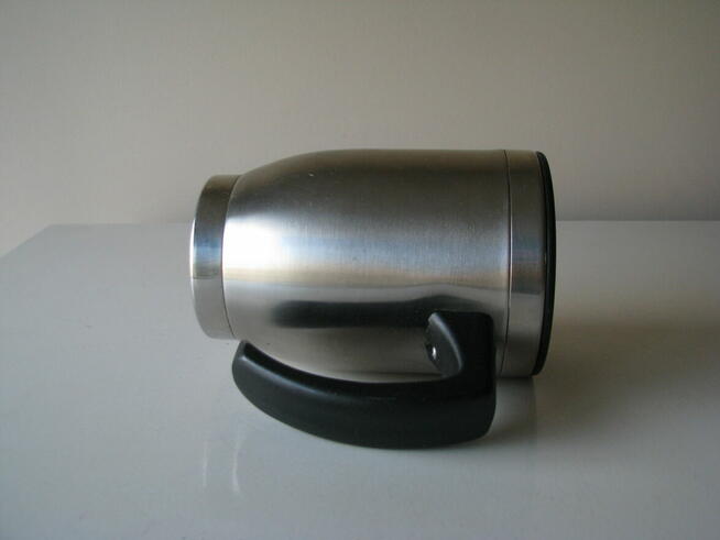 Stalowy kubek termiczny Termite z pokrywką