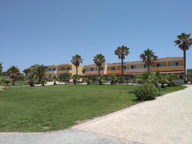 Poznam samotna Panią