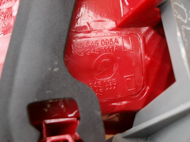 VW Golf 6 Kombi lampa lewa tył 2008 - 2013r (europa)