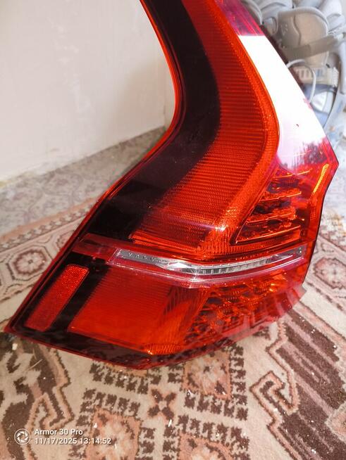 Sprzedam lewa lampa tył VOLVO XC60