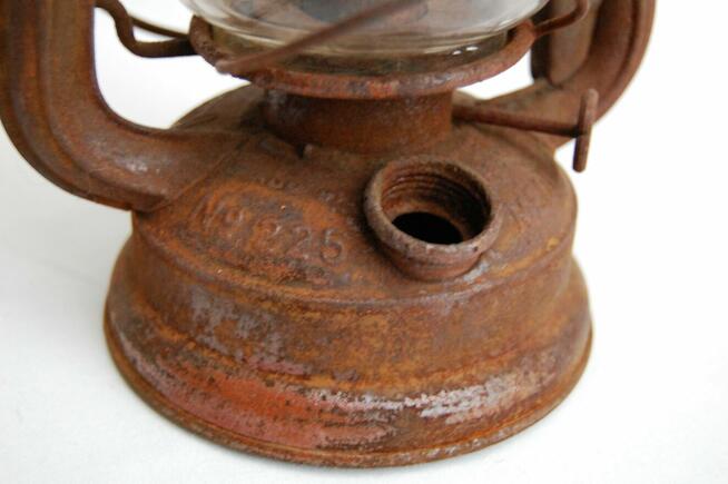 Stara lampa naftowa Feuerhand nr225 Medium II wojna światowa