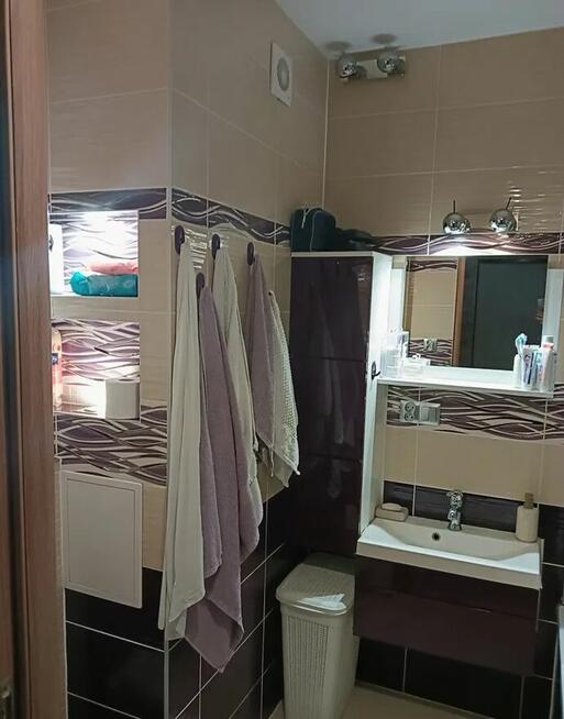 Mieszkanie o pow. 53.41m2, balkon, VI p., winda, Os.Dobrzec