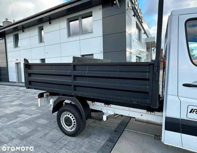 SAMOCHÓD CIĘŻAROWY MERCEDES SPRINTER 311 CDI