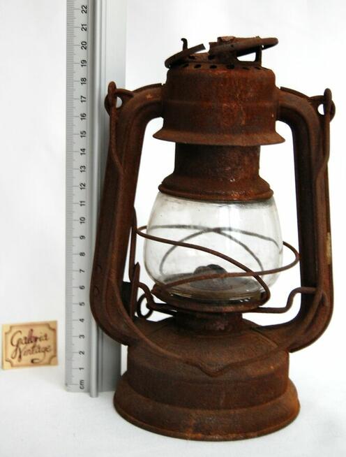 Stara lampa naftowa Feuerhand nr225 Medium II wojna światowa