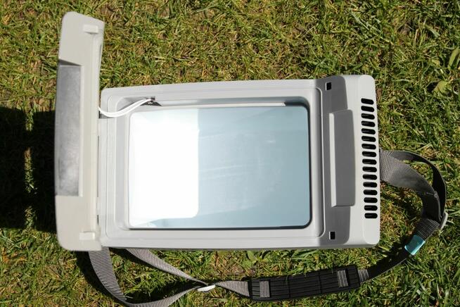 Przenośna lodówka turystyczna samochodowa 7L leki