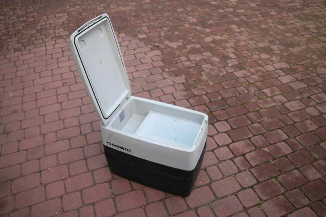 Lodówka kompresorowa Dometic CDF46 12/24 V 39L