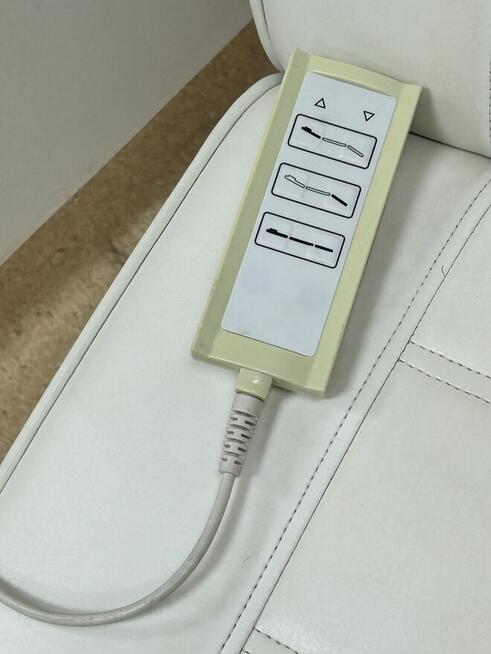 sprzedam fotel kosmetyczny używany elektryczny