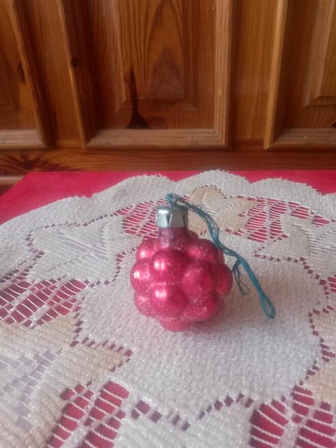 Bombki choinkowe szklane z epoki PRL-U