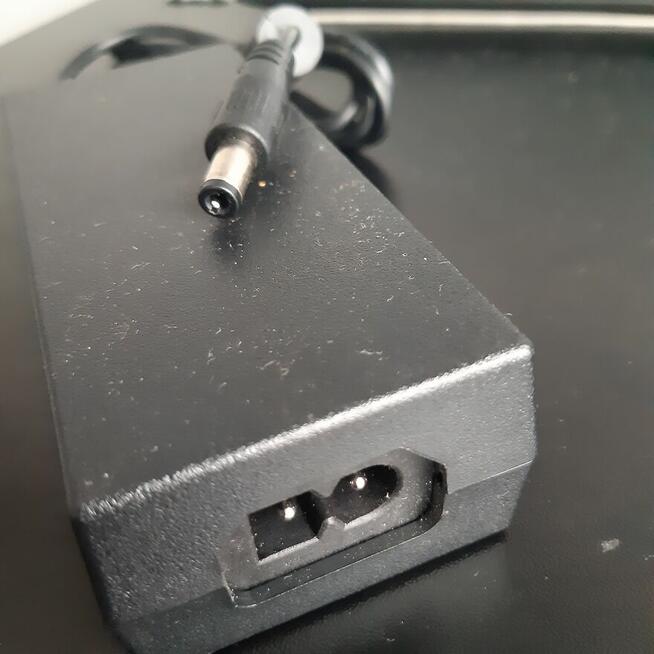 Zasilacz Fujian model ADPC1925EX 19V/25W do monitorów LCD