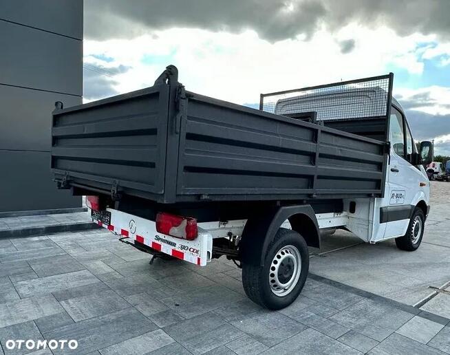 SAMOCHÓD CIĘŻAROWY MERCEDES SPRINTER 311 CDI