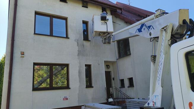 Podnośnik koszowy, zwyżka, reklamy, dekoracje, przycinka