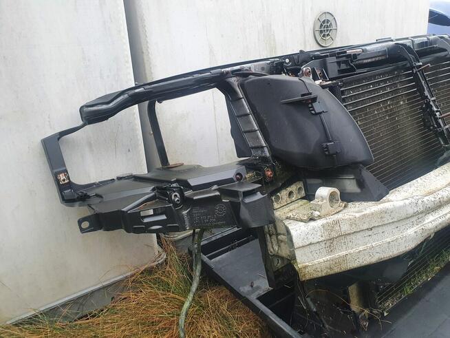 Pas przedni Audi A8 D3 4.2 bfm kompletny chłodnice całość