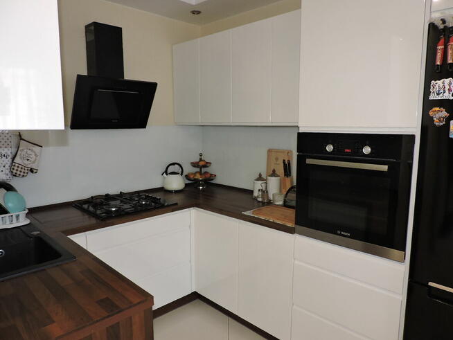 Borki, ul. 1905 Roku, M3, 43.81 m2, balkon.