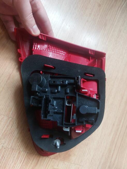 Lampa lewa tylna OE Seat Ibiza IV 6J ST kombi - Gliwice