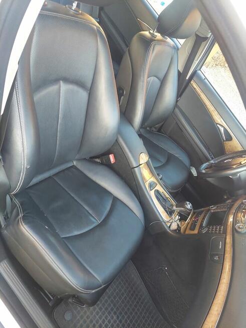 Mercedes E W211 3.0 V6 2007