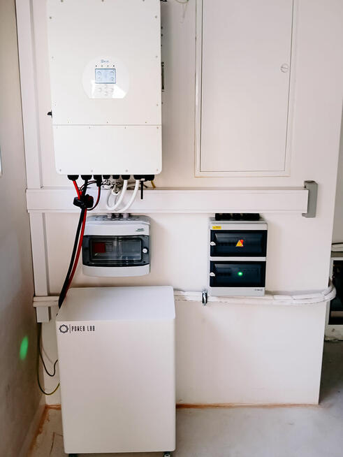 Instalacje fotowoltaiczne Magazyny energii Montaż Dotacje