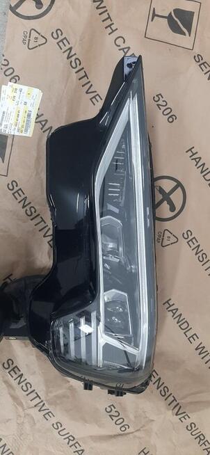 Reflektor Audi Q8 etron 18+ nr 4ke941781d