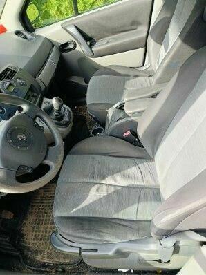 Syndyk sprzeda udział 1/2 w Renault Megane Scenic