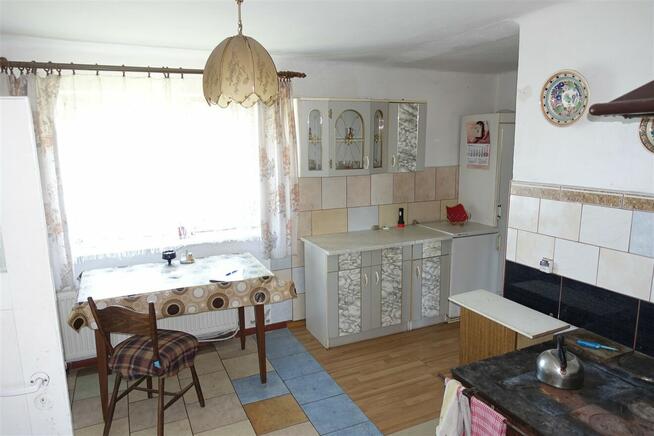 Dom wolnostojący z lat 60-tych, do generalnego remontu!!!