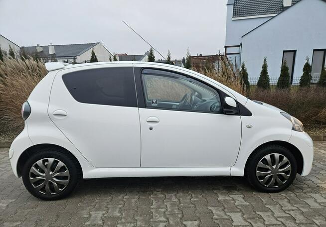 Toyota Aygo 5 Drzwi Klima Zadbany Rata320ZŁ