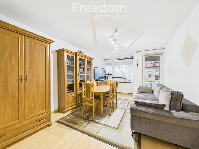 Parter 3-pokojowe mieszkanie z dużym balkonem