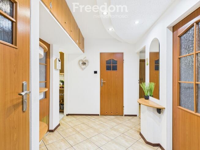 Parter 3-pokojowe mieszkanie z dużym balkonem