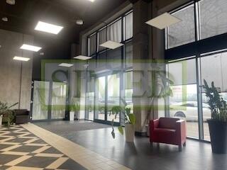 Biuro dostęp 24h , recepcja,w byłej fabryce Włochy