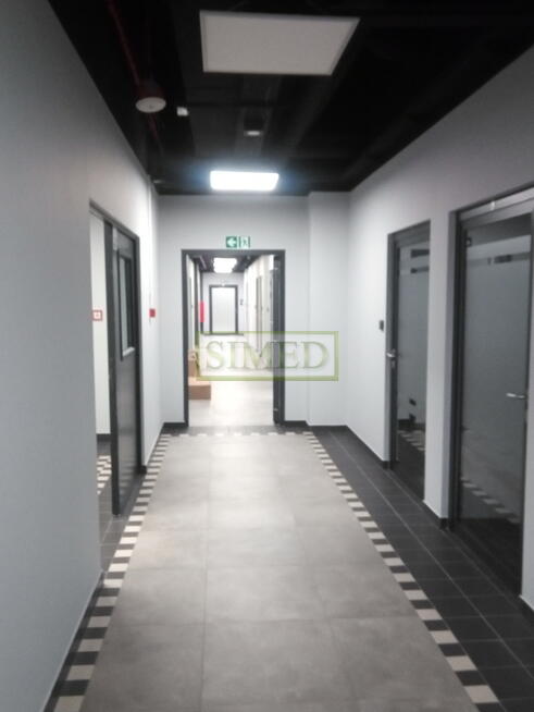 Biuro dostęp 24h , recepcja,w byłej fabryce Włochy