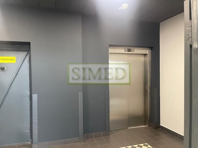 Biuro dostęp 24h , recepcja,w byłej fabryce Włochy