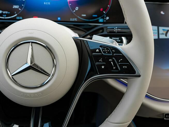 Mercedes E 220 E220d 4MATIC Avantgarde Szklany Dach Ambient Elektr.f i kier Salon PL