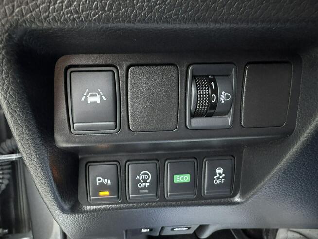 Nissan Qashqai 1.6 DCI / 131KM LED Automat Nawigacja Kamera Cofania Asystent Pasa