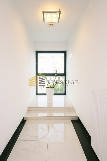 Kameralne mieszkanie na Chłodnej na sprzedaż