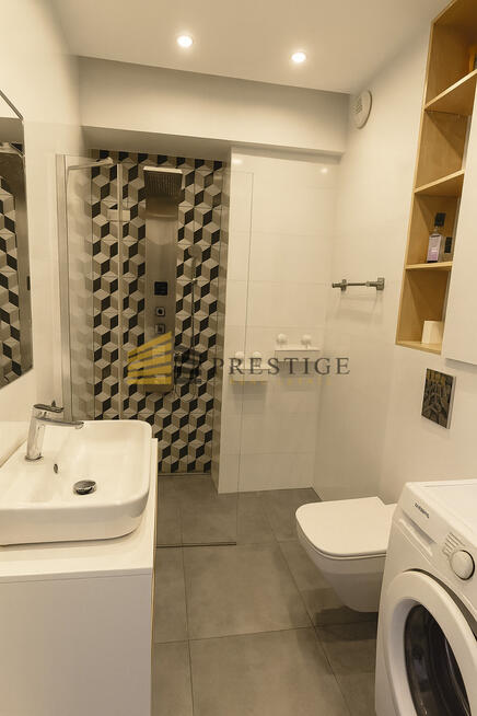 Kameralne mieszkanie na Chłodnej na sprzedaż