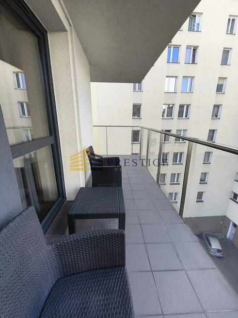 Kameralne mieszkanie na Chłodnej na sprzedaż