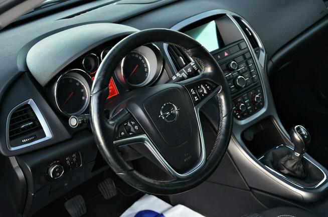 Opel Astra 1,4Turbo*140KM*Lift*Navi**Kamera*Niemcy