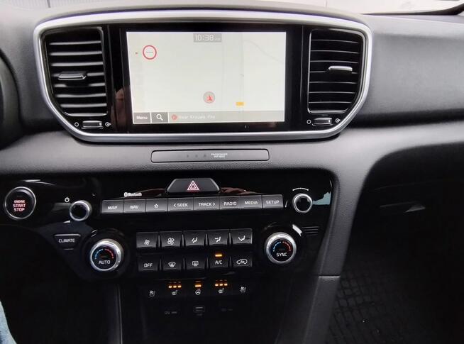 Kia Sportage Bogata wersja wyposażenia, Salonowy, Bardzo zadbany, serwis ASO